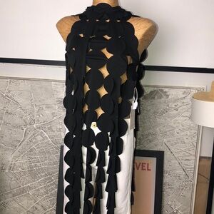 MEW MEWS Elegant Black Scarf with Circular Design Size S